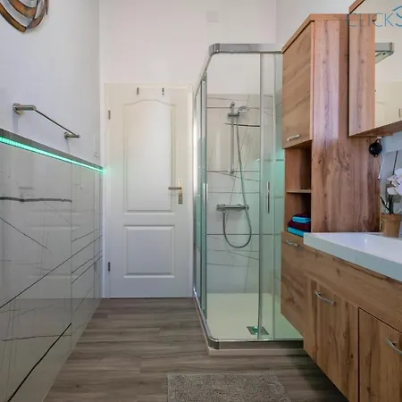 Tudor Flat Sea View With Wifi Unlimited, Next To The Sea Apartment Alghero